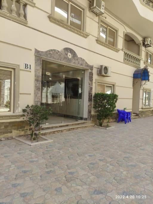 The Best Holidays Apartments In Хургада Экстерьер фото
